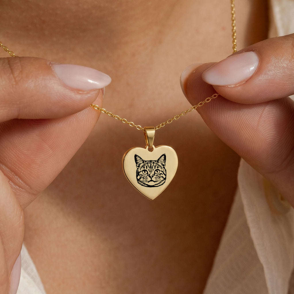 Custom Pet Engraved Sketch Heart Necklace - Pet Face