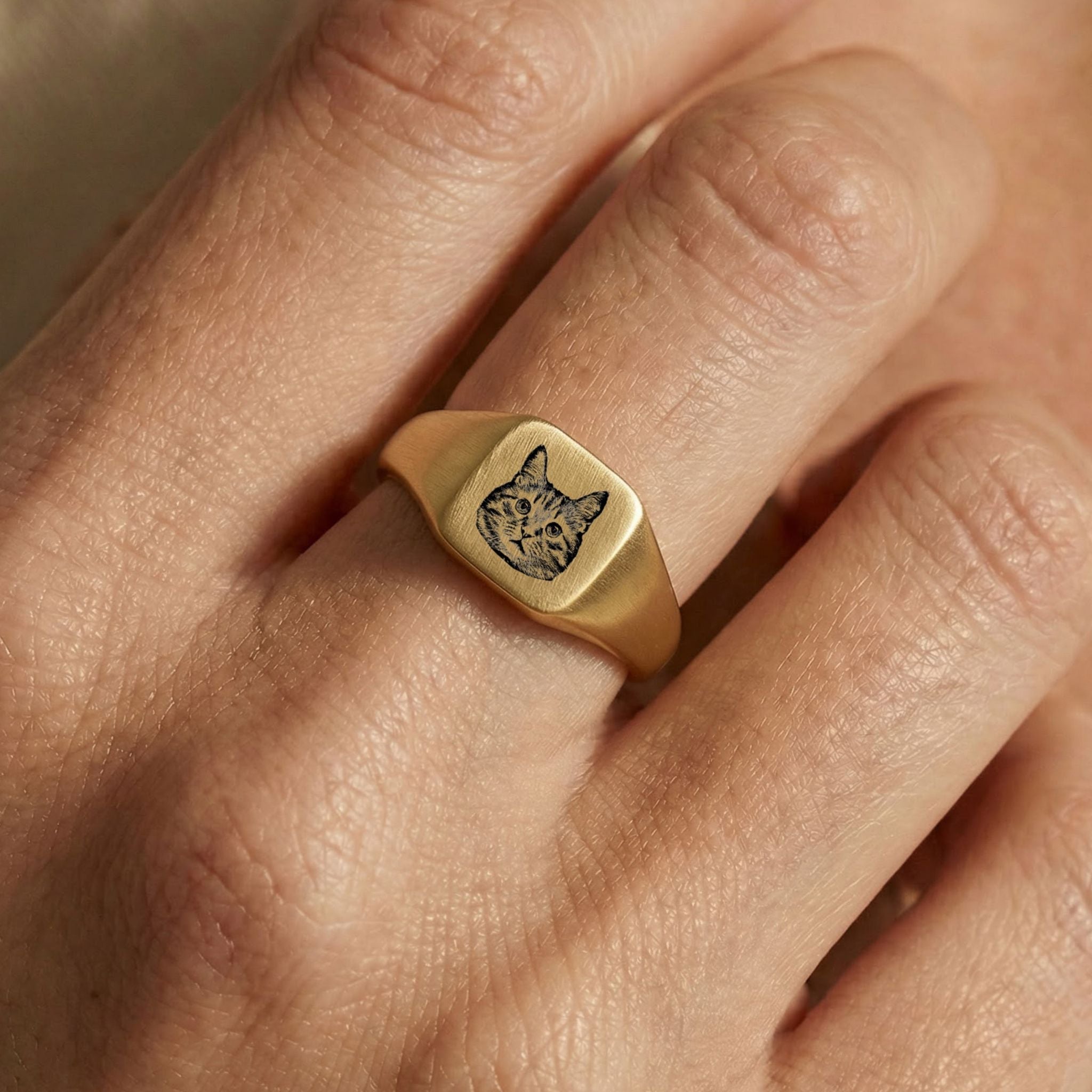 Custom Pet Square Signet Engraved Ring - Pet Face
