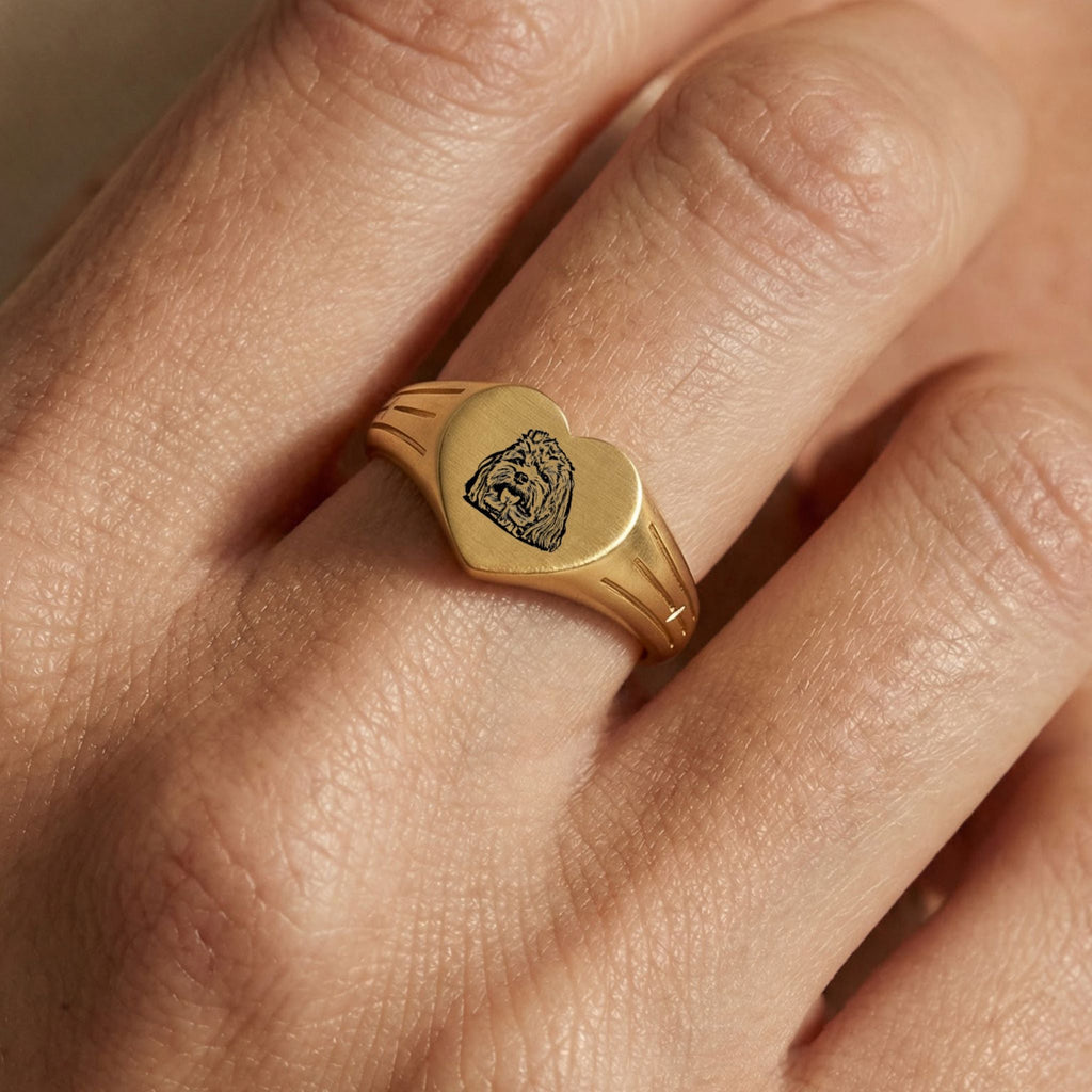 Custom Pet Heart Signet Engraved Ring - Pet Face