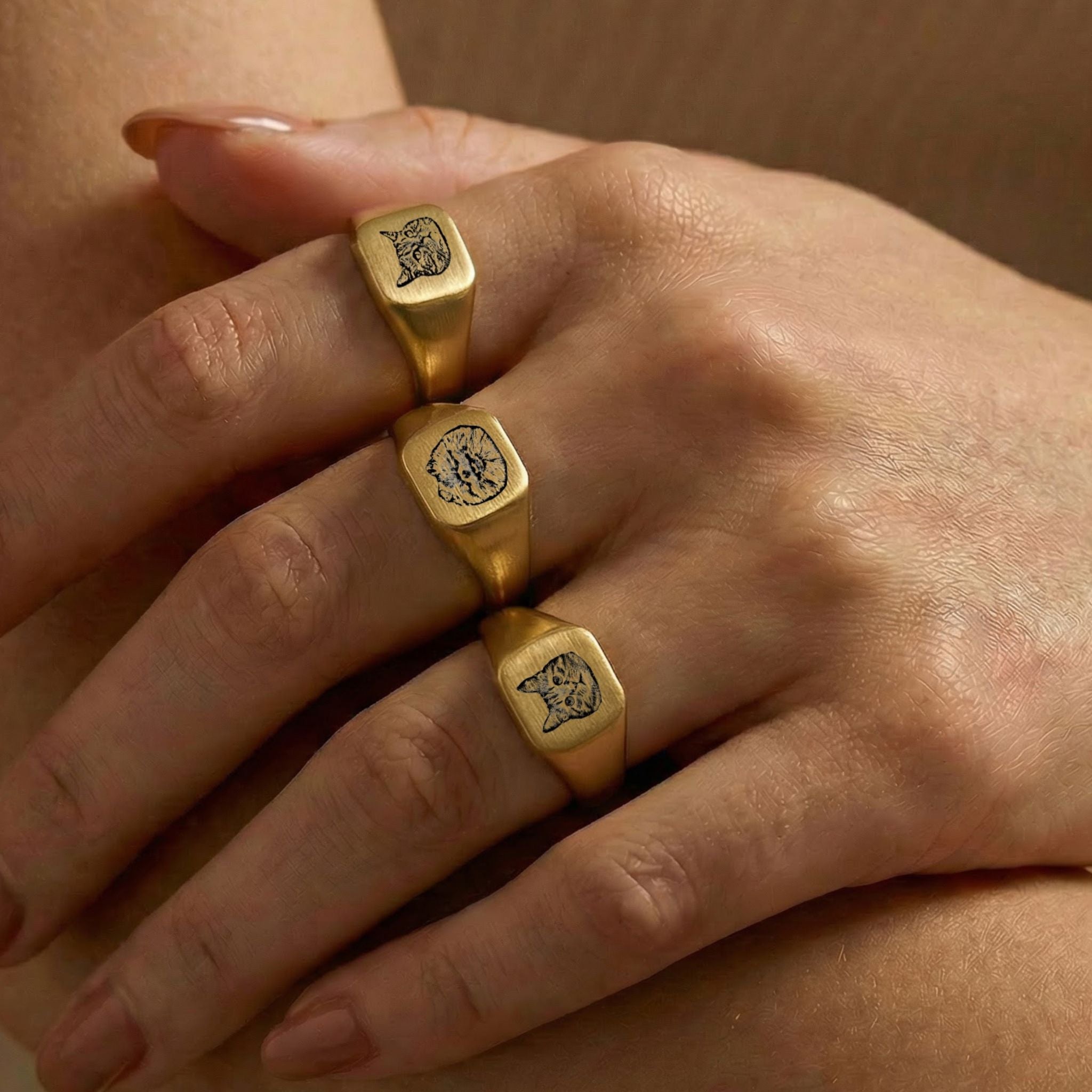 Custom Pet Square Signet Engraved Ring - Pet Face