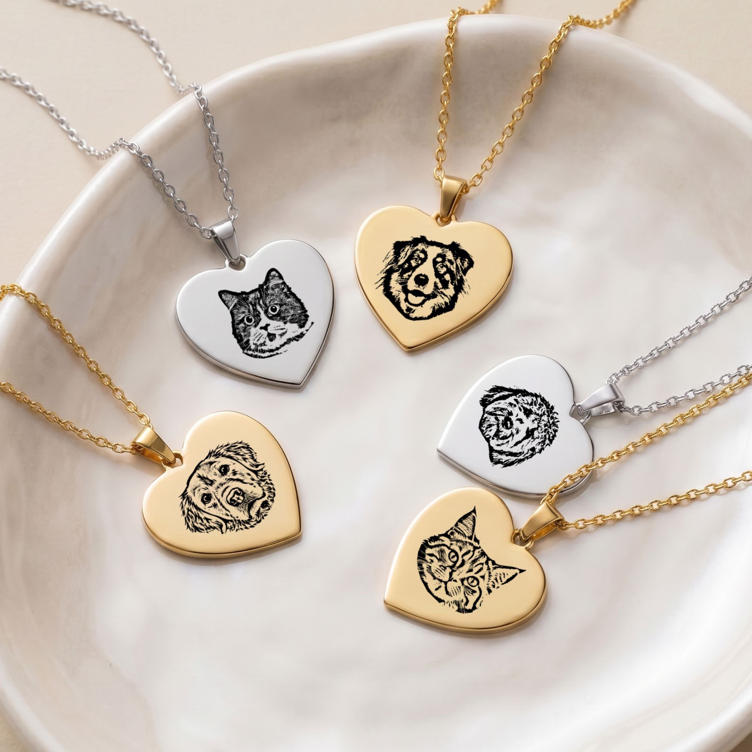 Custom Pet Engraved Sketch Heart Necklace - Pet Face