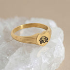 Custom Pet Heart Signet Engraved Ring - Pet Face